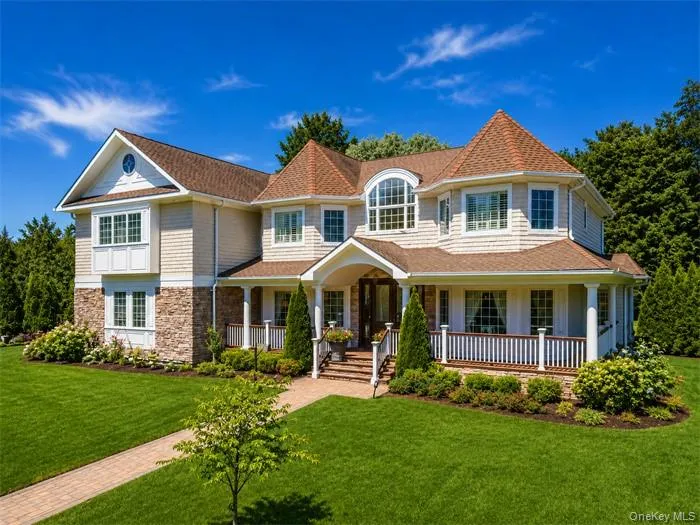 78 Swan Court East Hills, NY 11576