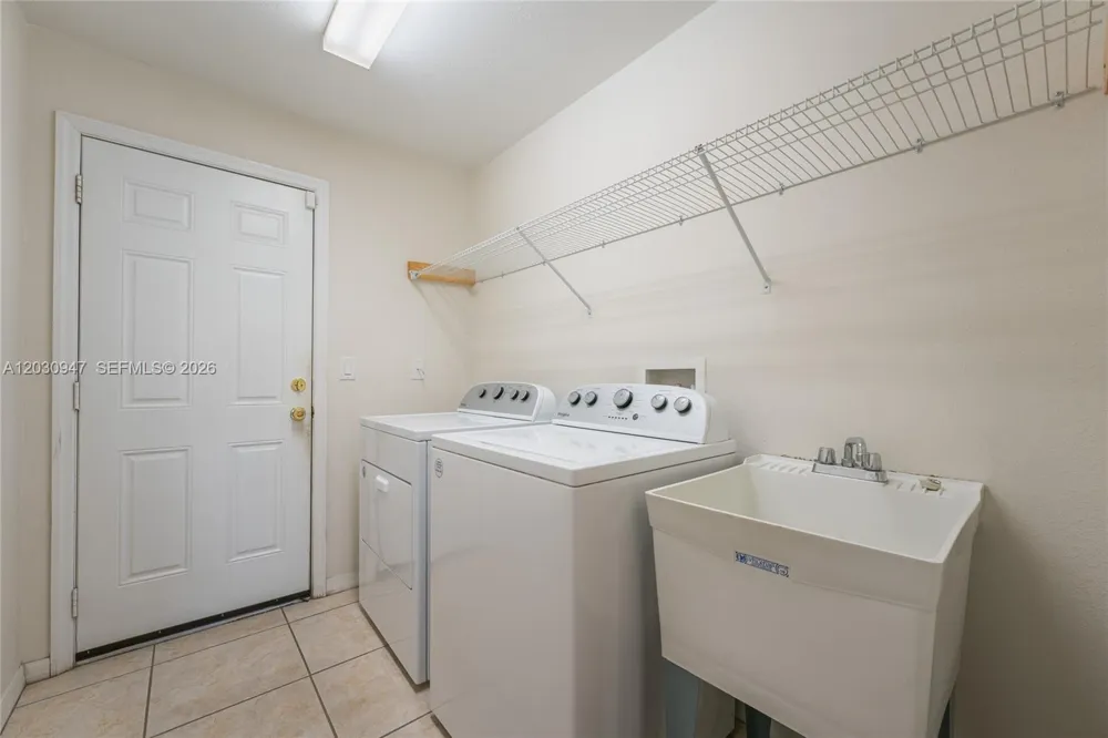 3002 Balsam Court La Belle, FL 33935