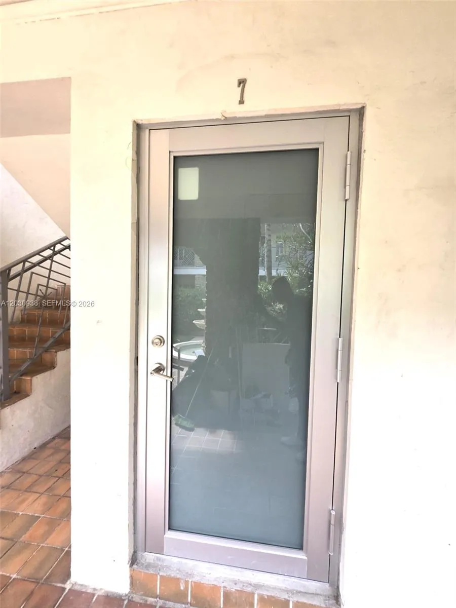 2131 Calais Dr #7