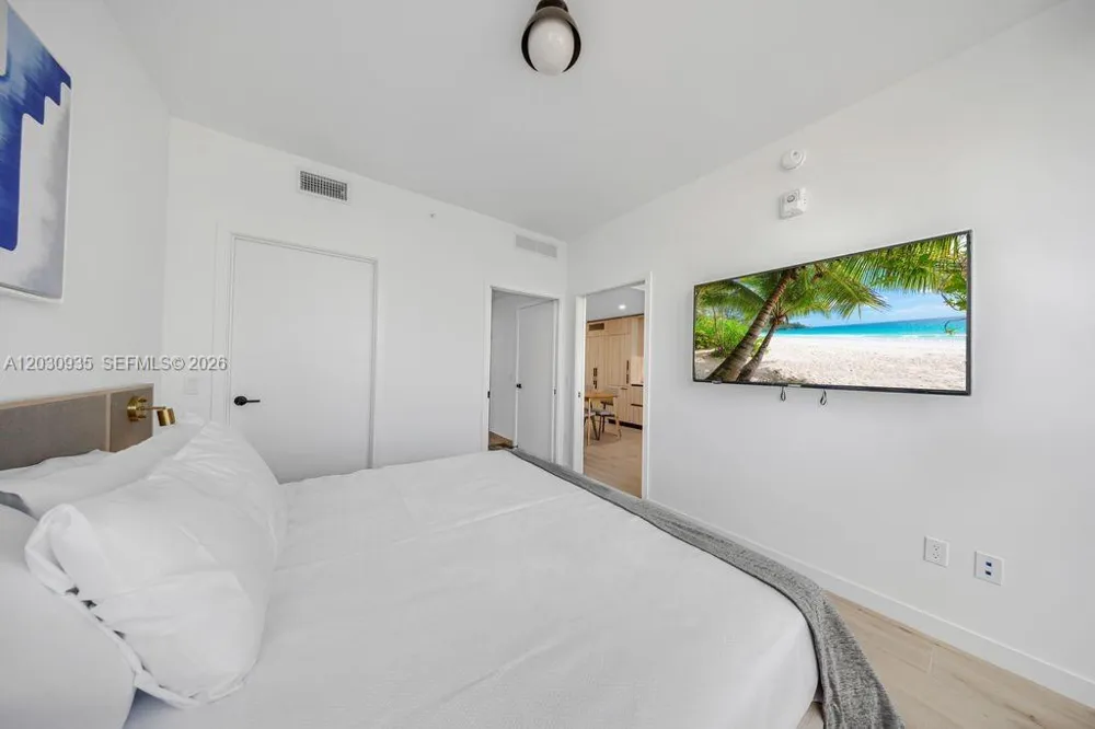 225 Miami Ave #3507 Miami, FL 33128