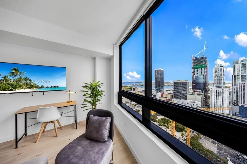 225 Miami Ave #3507 Miami, FL 33128