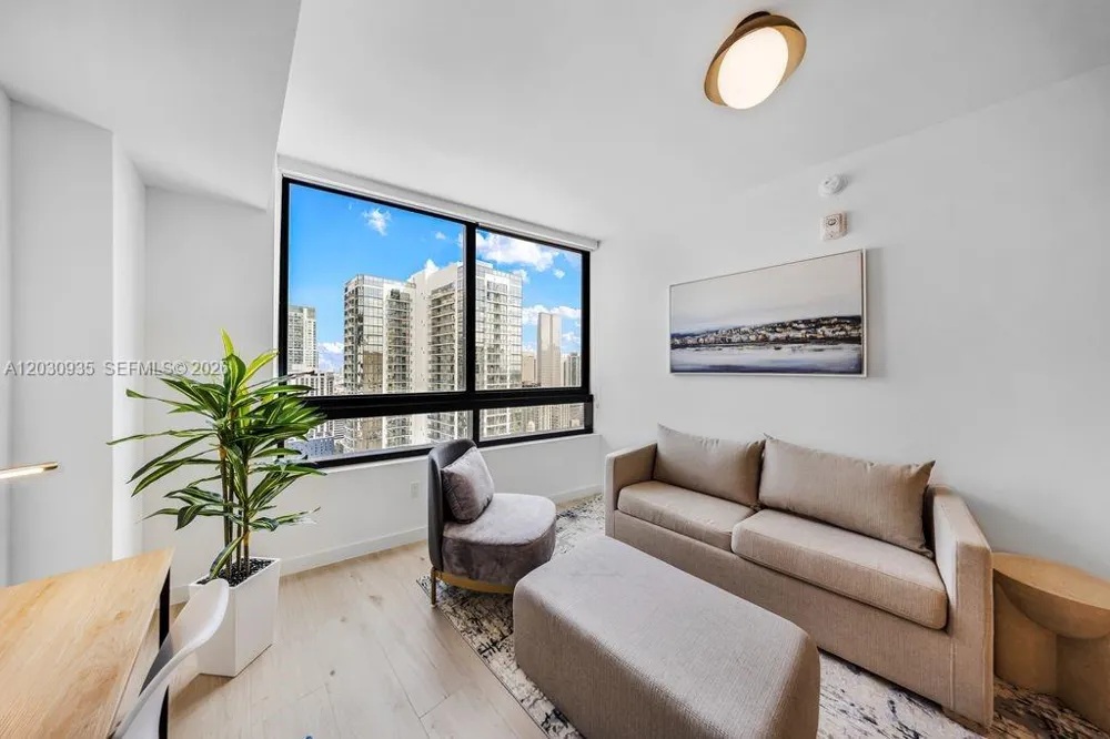 225 Miami Ave #3507 Miami, FL 33128