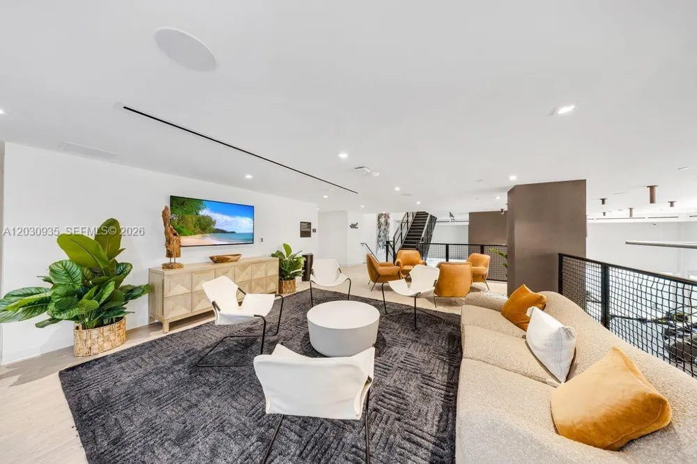 225 Miami Ave #3507 Miami, FL 33128