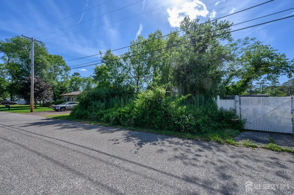 22 Walnut Street Ocean, NJ 08758