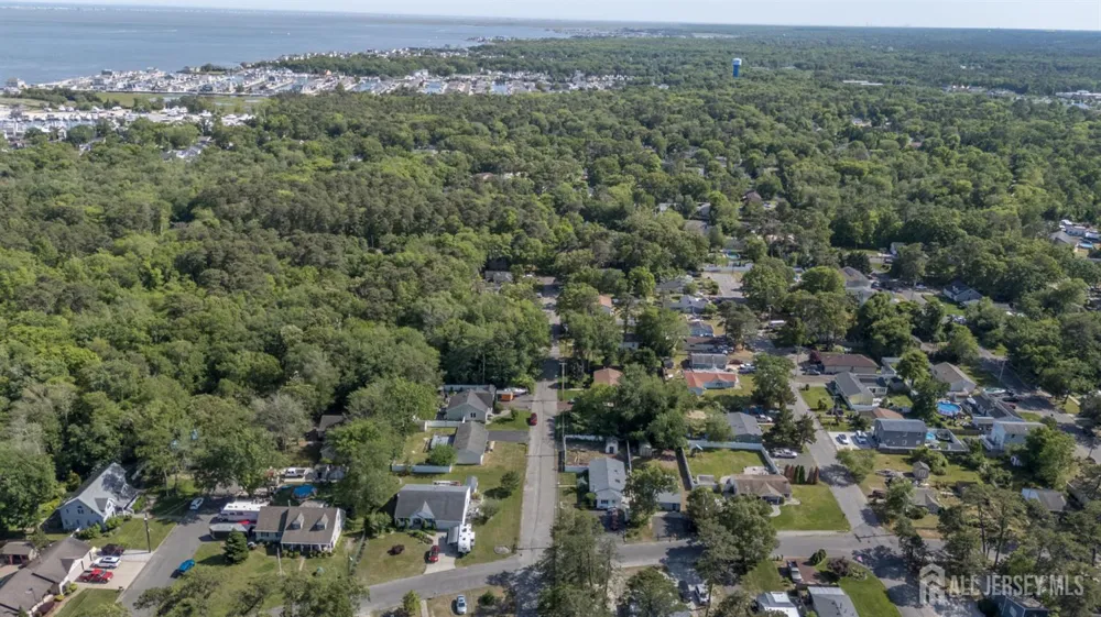 22 Walnut Street Ocean, NJ 08758
