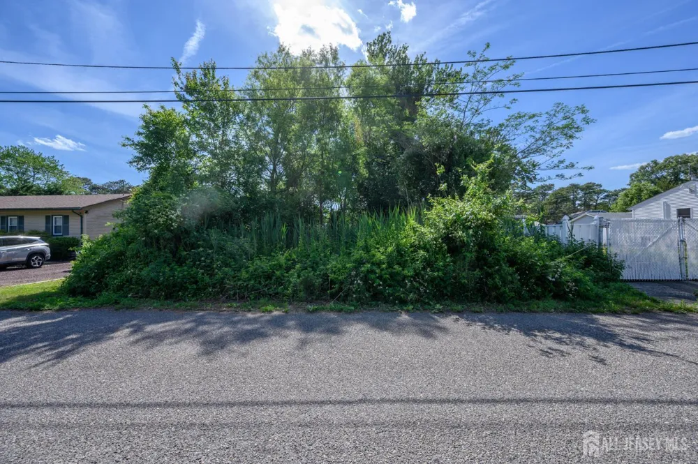 22 Walnut Street Ocean, NJ 08758