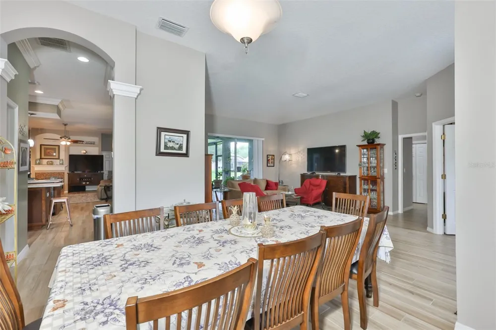 7521 MELOGOLD CIRCLE Land O Lakes, FL 34637