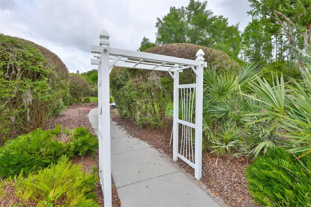 7521 MELOGOLD CIRCLE Land O Lakes, FL 34637