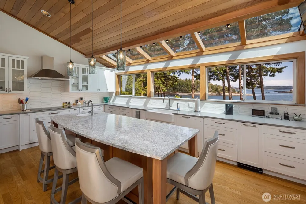214 Pinedrona Lane Friday Harbor, WA 98250