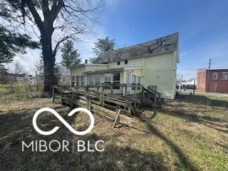 201 S Main Street Bicknell, IN 47512
