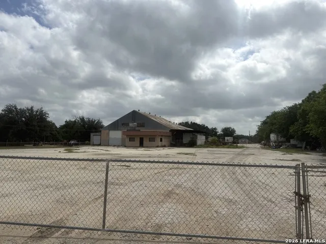 4902 ROOSEVELT AVE San Antonio, TX 78214