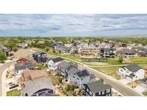 917 Arapahoe Circle
