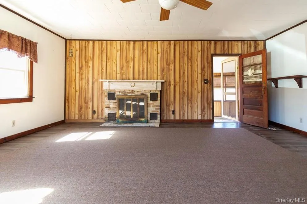 2925 Old Kings Road Catskill, NY 12414