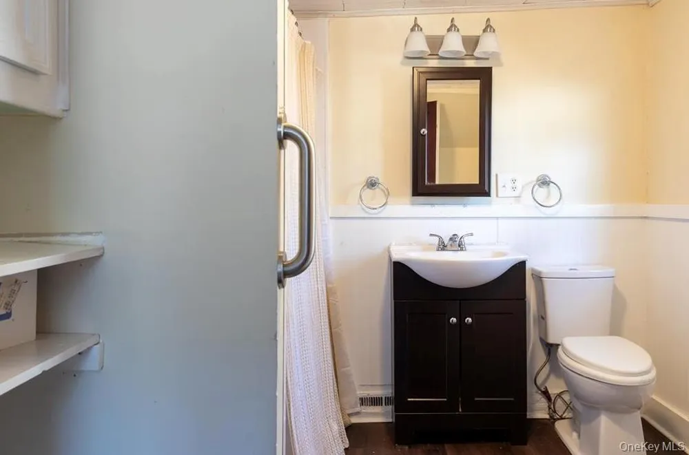 2925 Old Kings Road Catskill, NY 12414