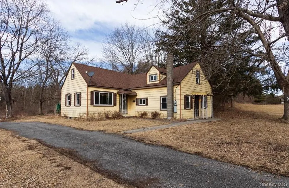 2925 Old Kings Road Catskill, NY 12414