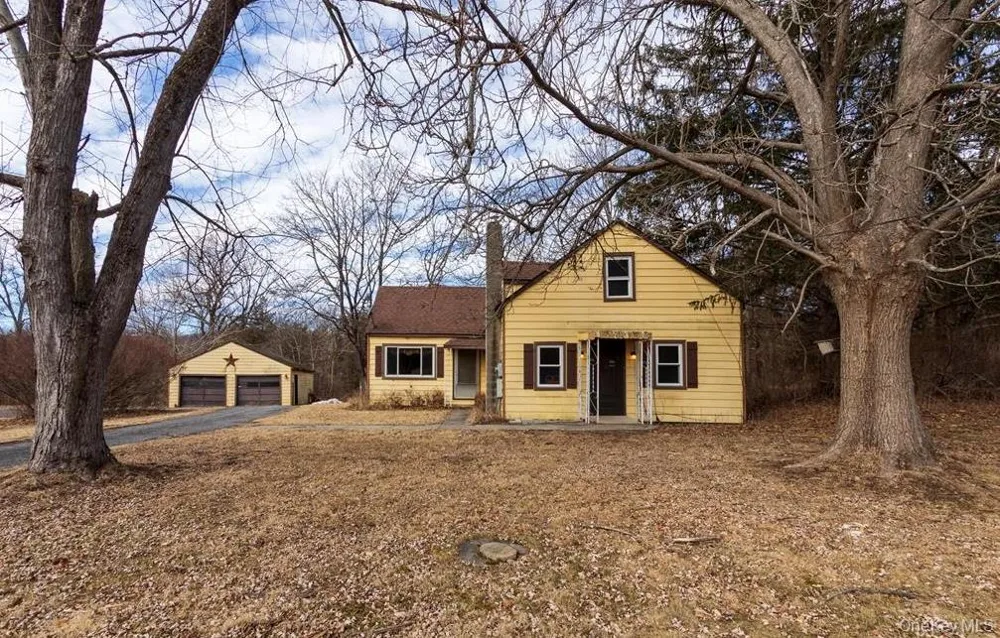 2925 Old Kings Road Catskill, NY 12414