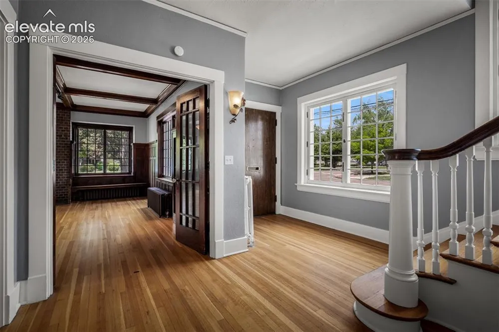 731 Cascade Avenue Colorado Springs, CO 80903