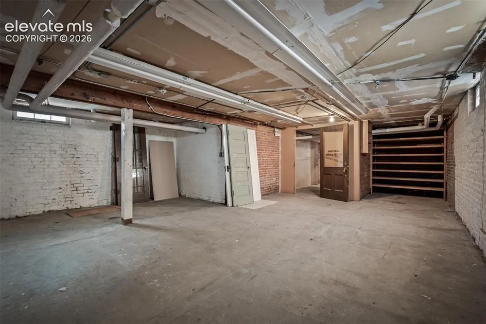 731 Cascade Avenue Colorado Springs, CO 80903