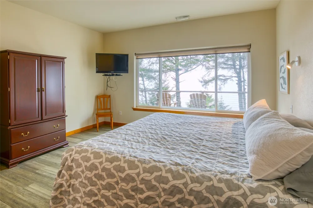 4625 State Route 109 Moclips, WA 98562