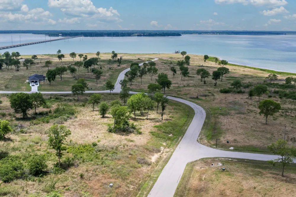 88 Chambers Bay Kerens, TX 75144