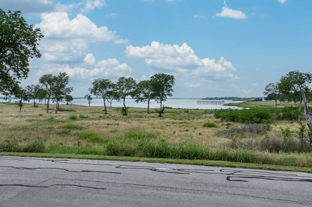 88 Chambers Bay Kerens, TX 75144