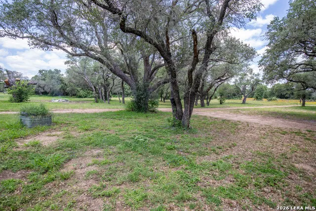 9393 E Us Highway 87 Westhoff, TX 77994