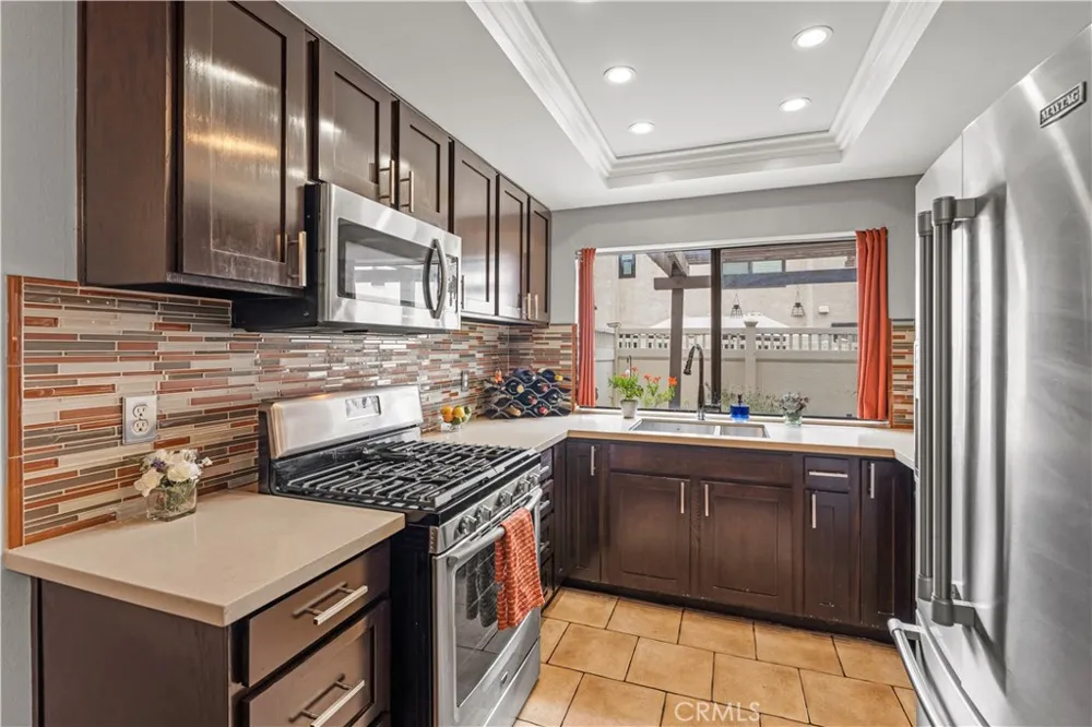 9906 Aspen Circle Santa Fe Springs, CA 90670