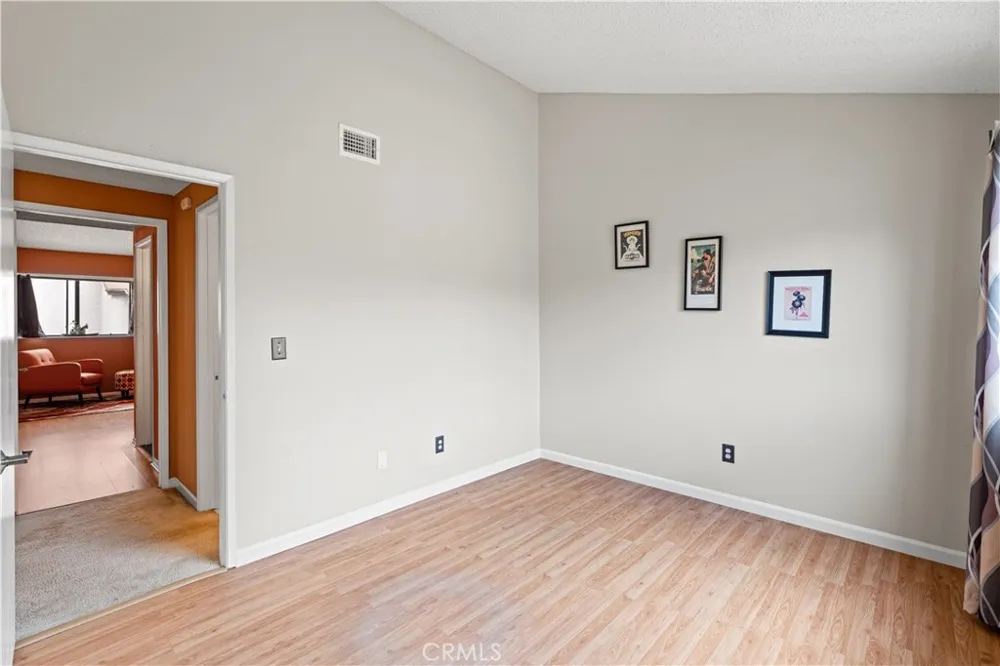 9906 Aspen Circle Santa Fe Springs, CA 90670