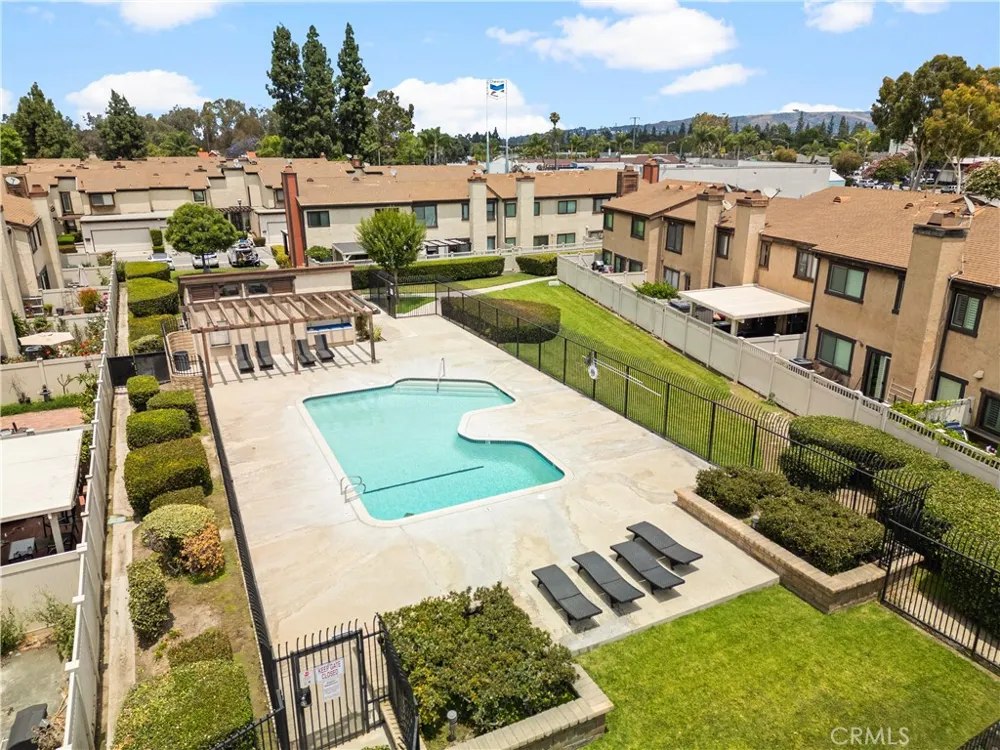 9906 Aspen Circle Santa Fe Springs, CA 90670