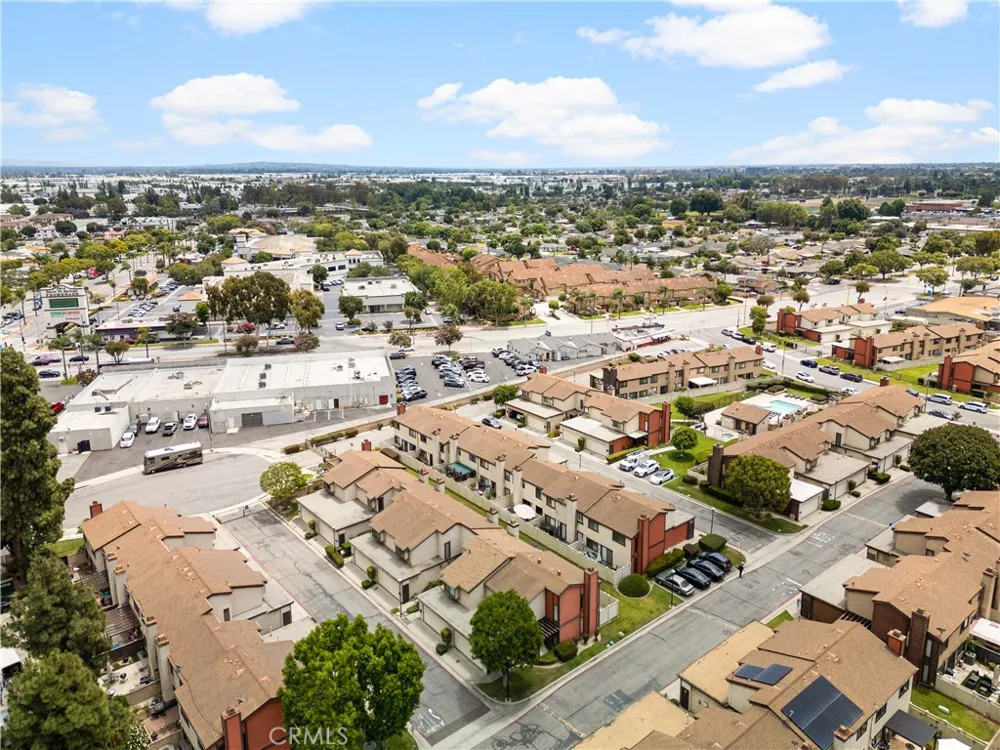 9906 Aspen Circle Santa Fe Springs, CA 90670