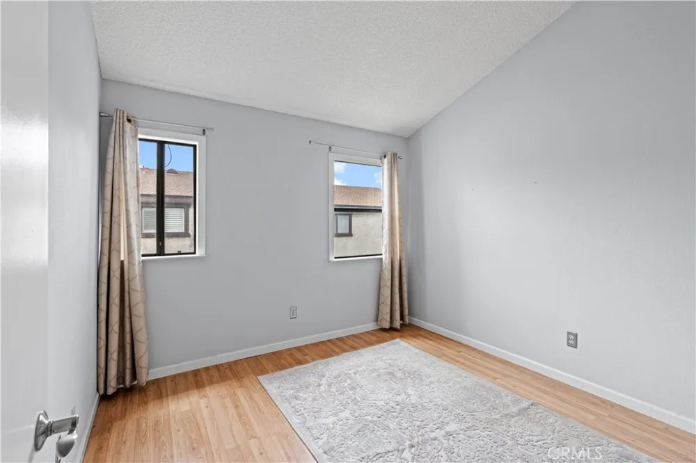 9906 Aspen Circle Santa Fe Springs, CA 90670