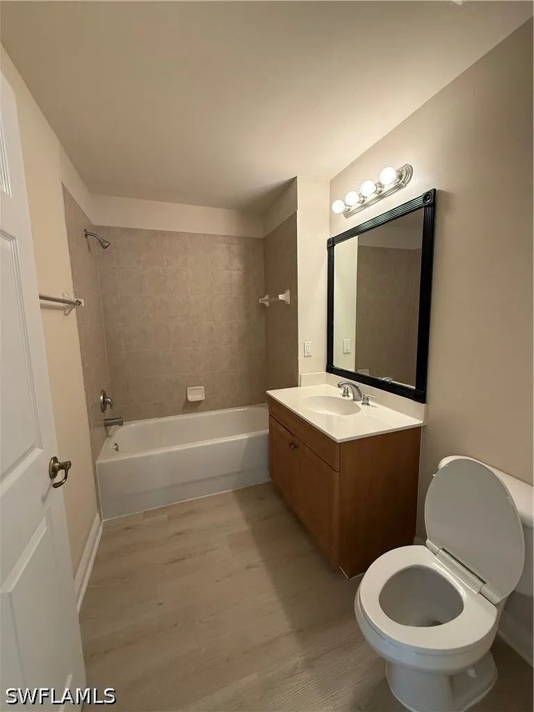 Pomodoro Circle #202 Cape Coral, FL 33909
