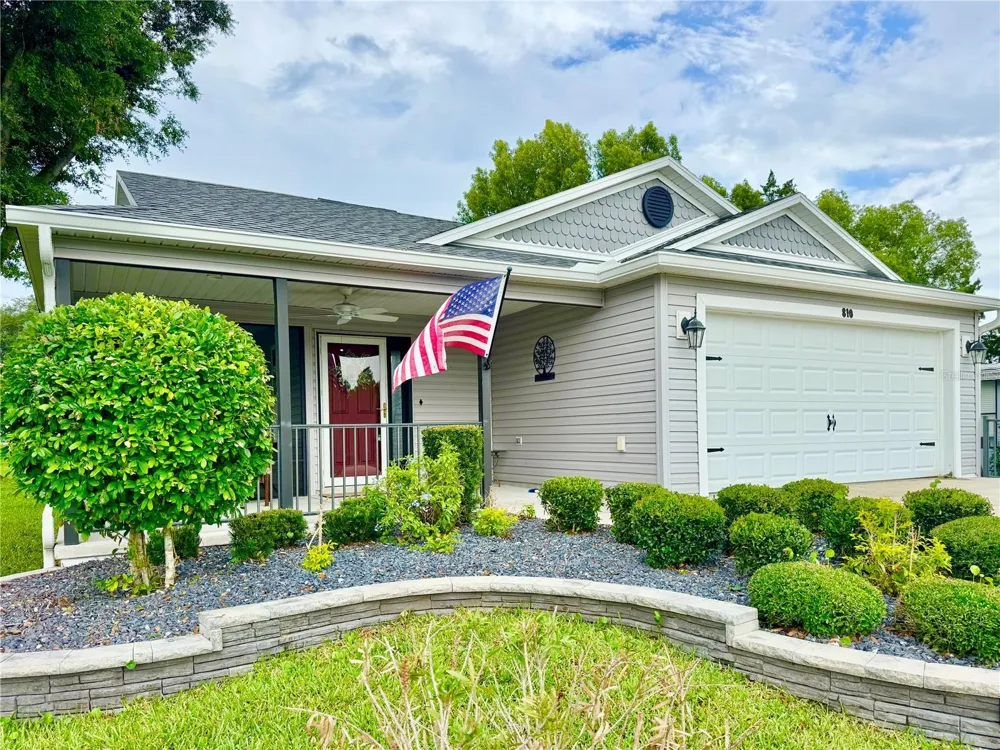 810 ROSEAPPLE AVENUE Lady Lake, FL 32159