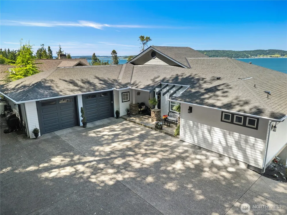 407 Vanderlin Drive Camano Island, WA 98282