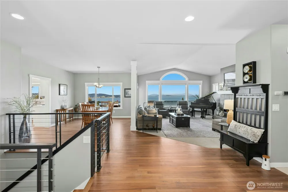 407 Vanderlin Drive Camano Island, WA 98282