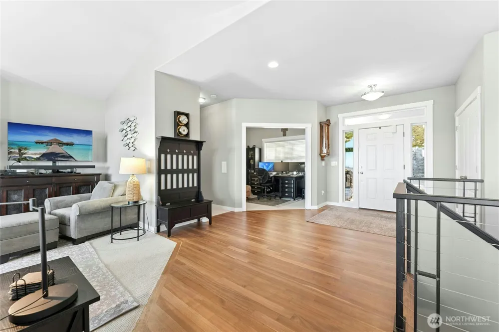 407 Vanderlin Drive Camano Island, WA 98282