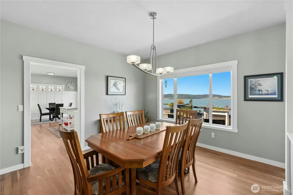 407 Vanderlin Drive Camano Island, WA 98282