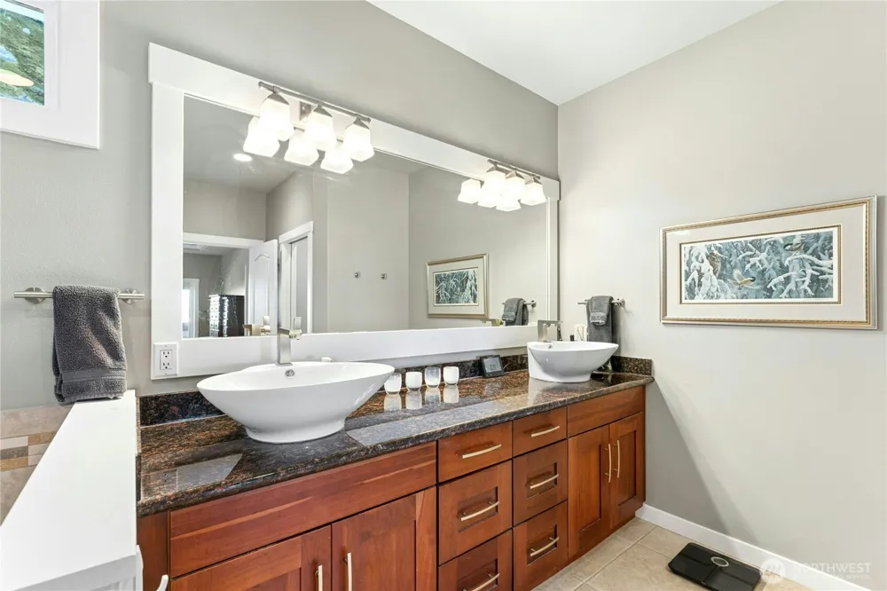 407 Vanderlin Drive Camano Island, WA 98282