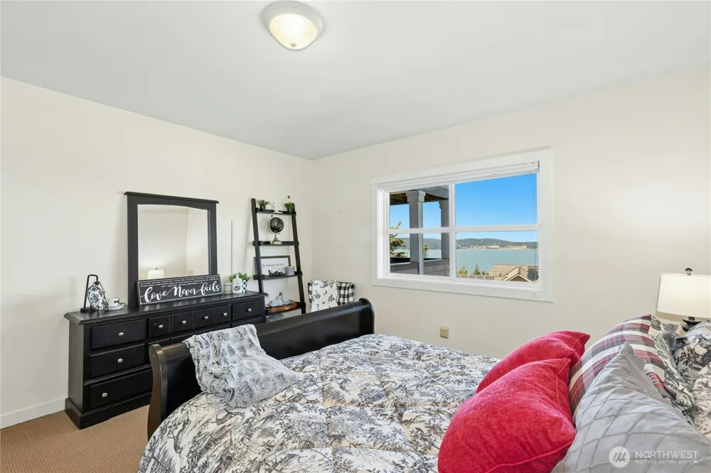 407 Vanderlin Drive Camano Island, WA 98282