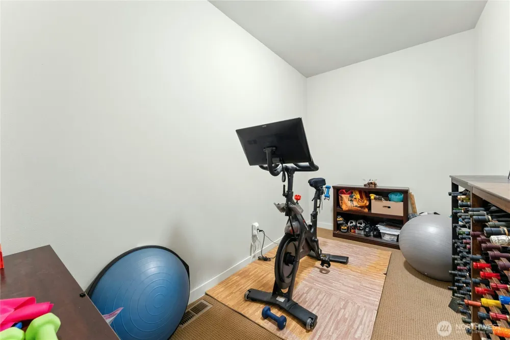 407 Vanderlin Drive Camano Island, WA 98282