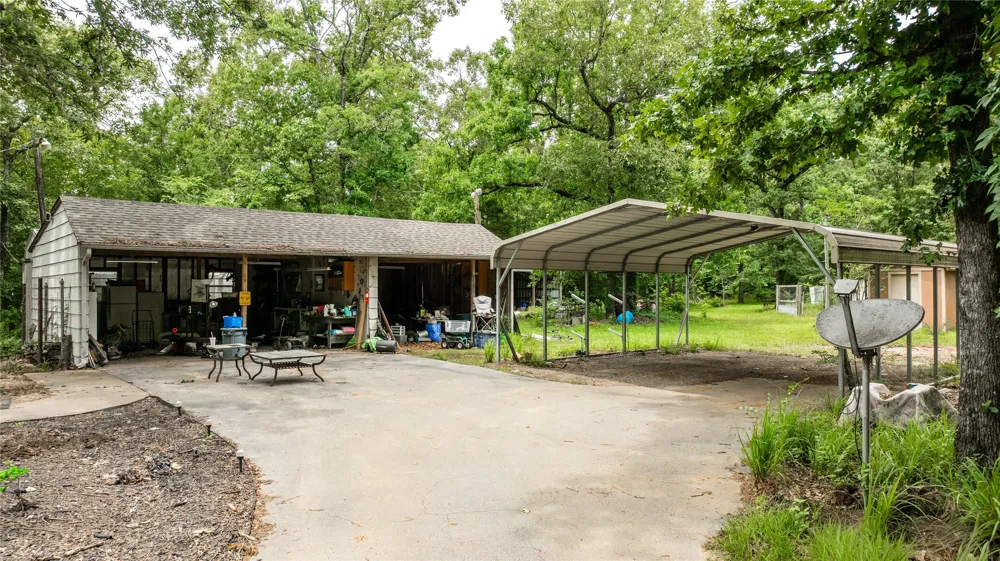 251 Private Road 8179 Ben Wheeler, TX 75754