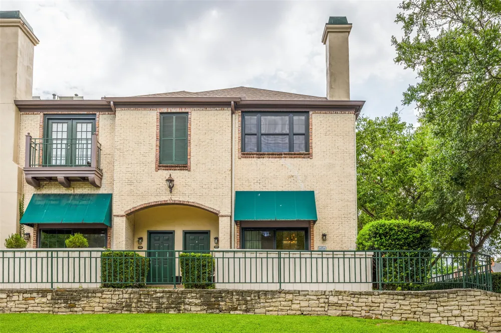 5950 Lindenshire Lane #107 Dallas, TX 75230