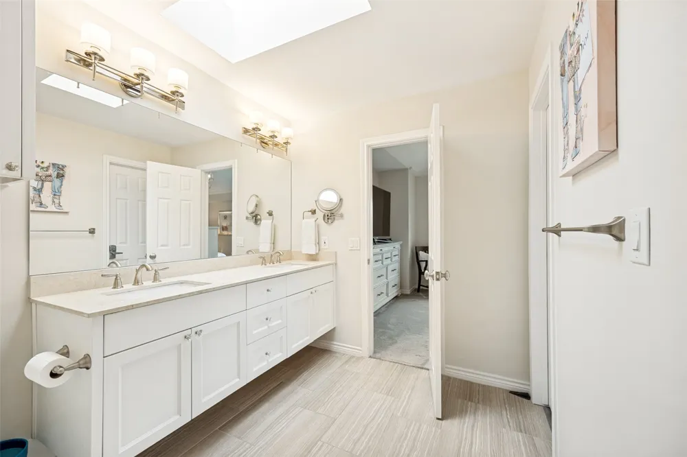 5950 Lindenshire Lane #107 Dallas, TX 75230