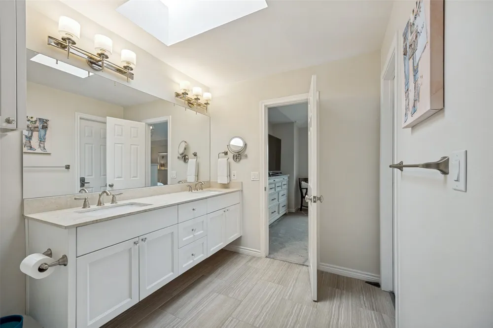 5950 Lindenshire Lane #107 Dallas, TX 75230
