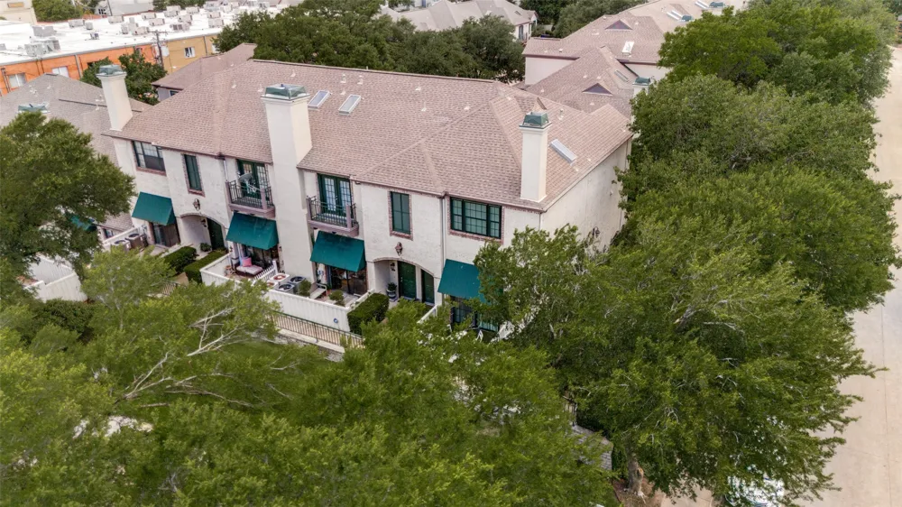 5950 Lindenshire Lane #107 Dallas, TX 75230