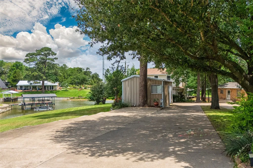 313 Sundown Trail Tool, TX 75143