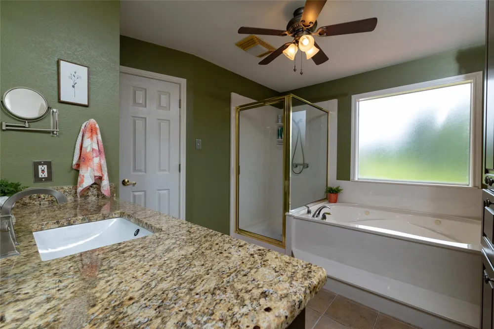 313 Sundown Trail Tool, TX 75143