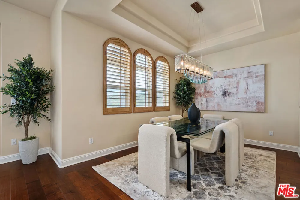 23963 De Ville Way Malibu, CA 90265