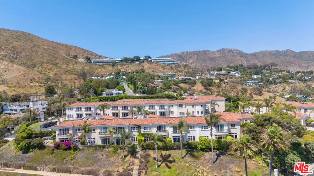 23963 De Ville Way Malibu, CA 90265