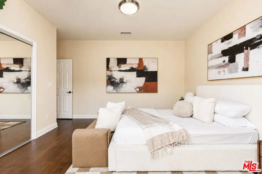 23963 De Ville Way Malibu, CA 90265
